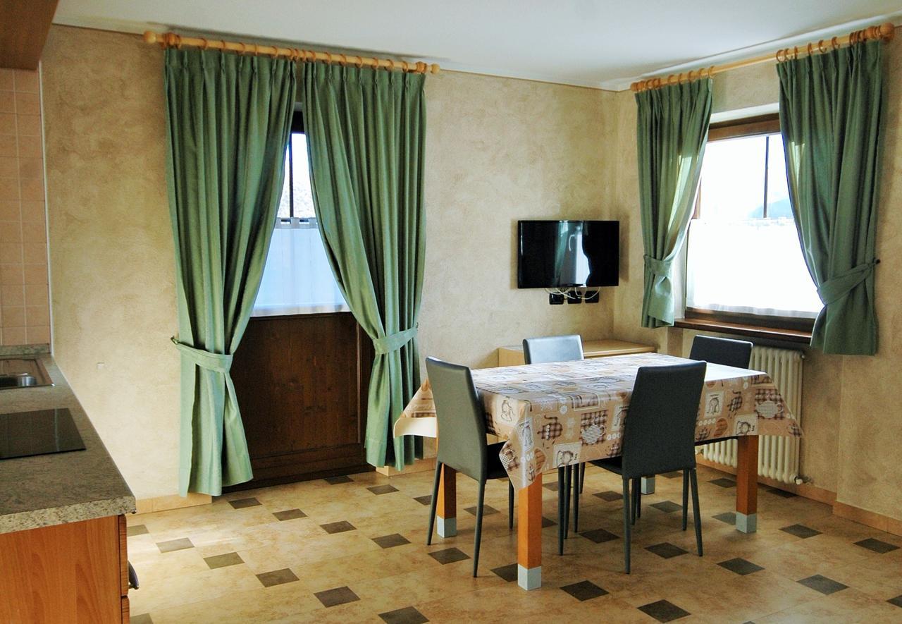 Chalet Li Baita Genny Livigno Zewnętrze zdjęcie