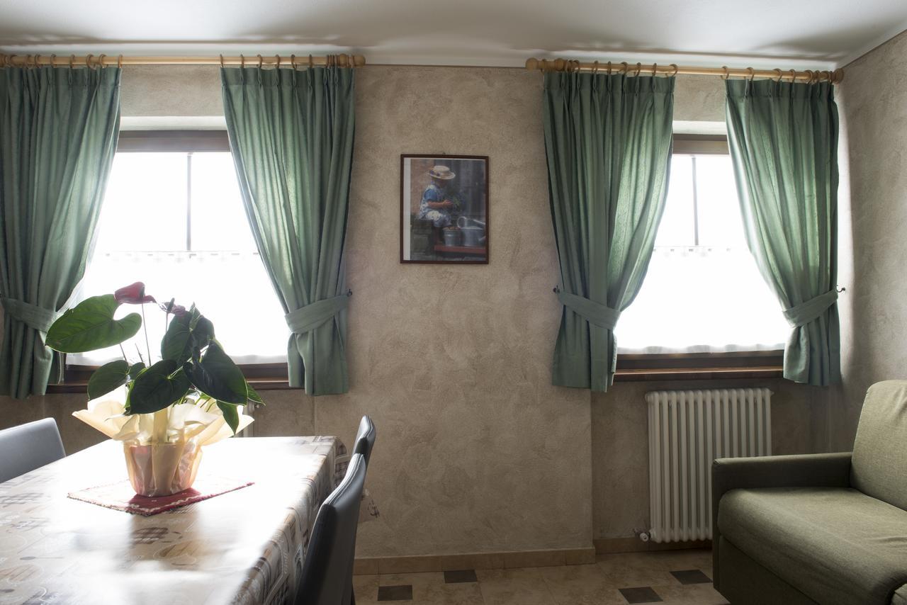 Chalet Li Baita Genny Livigno Zewnętrze zdjęcie