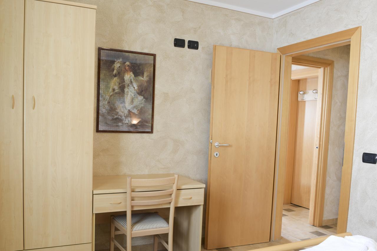 Chalet Li Baita Genny Livigno Zewnętrze zdjęcie