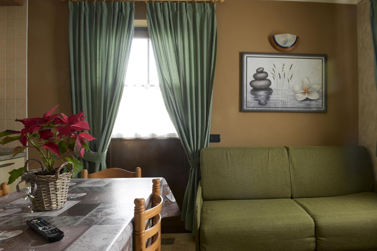 Chalet Li Baita Genny Livigno Zewnętrze zdjęcie