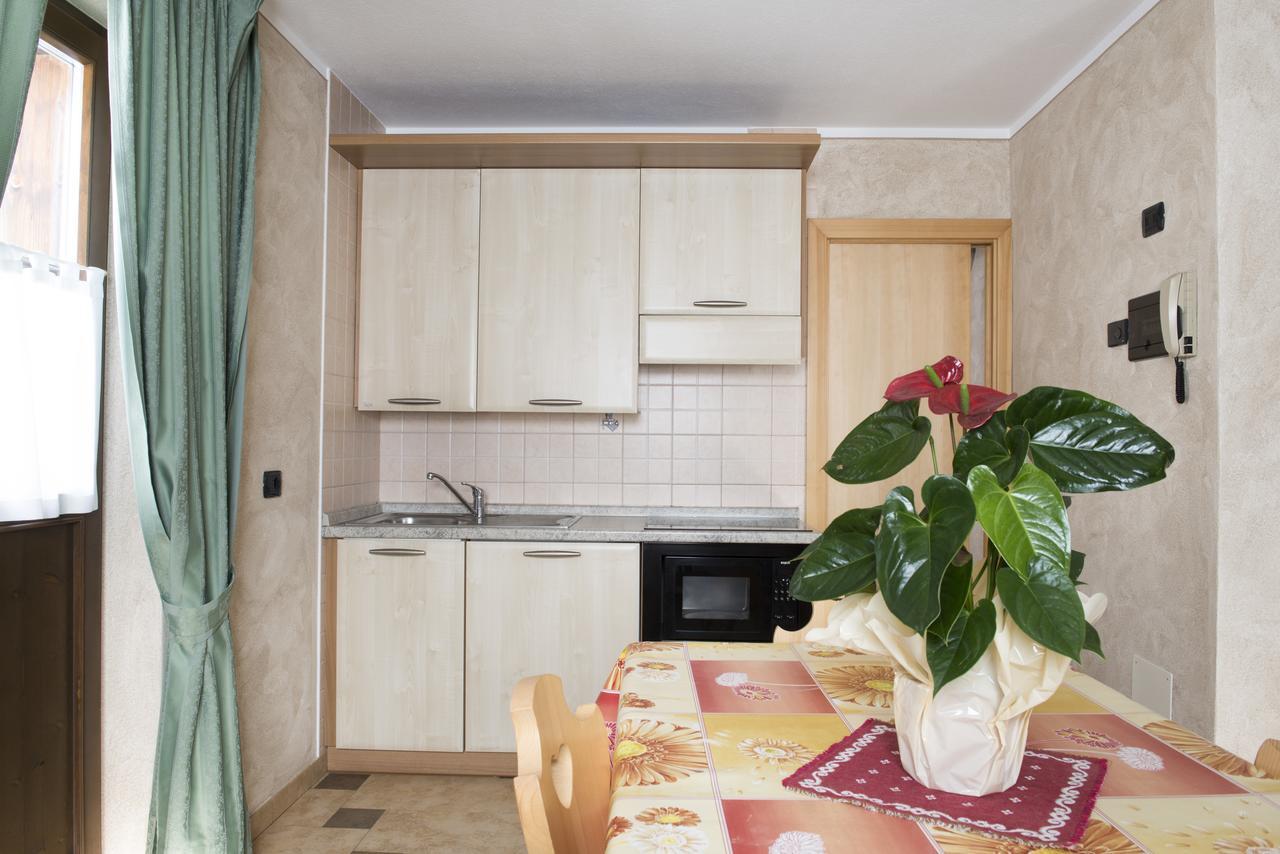 Chalet Li Baita Genny Livigno Zewnętrze zdjęcie